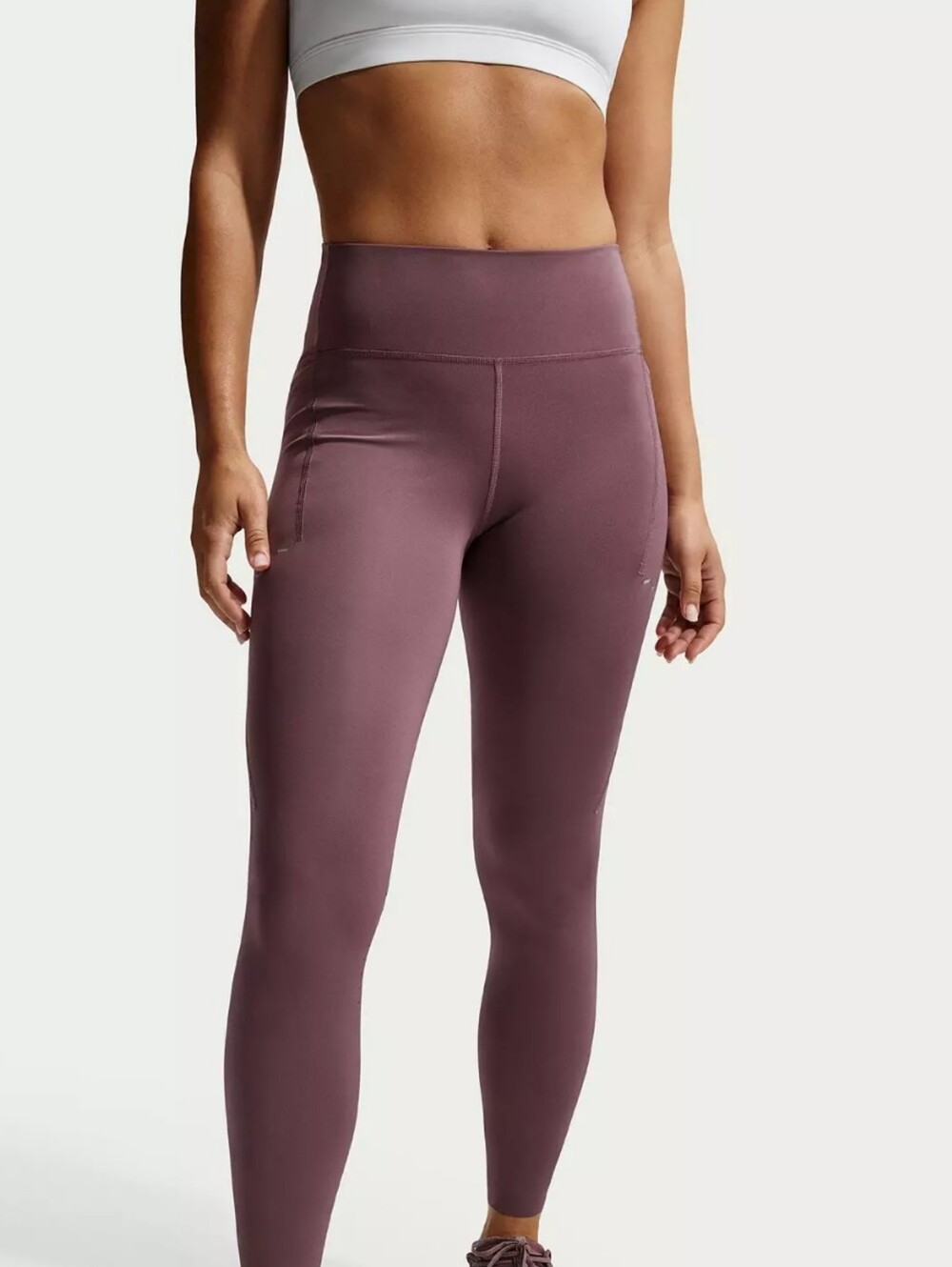 (354) NWT NIKE Swift 7/8 Running Leggings, Size M
